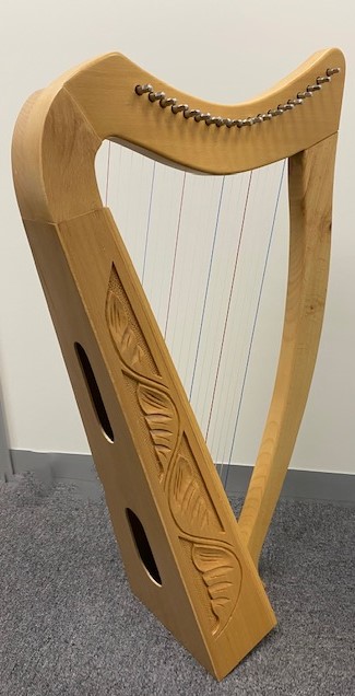 ハープ　12弦　中古ハープ　ビーチウッド GINZA JUJIYA Chris Harp (ウッディー) 15弦レバーハープ ひざ